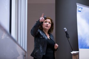 2016.02.03. Women in Data Science Conference