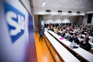 2016.02.03. Women in Data Science Conference